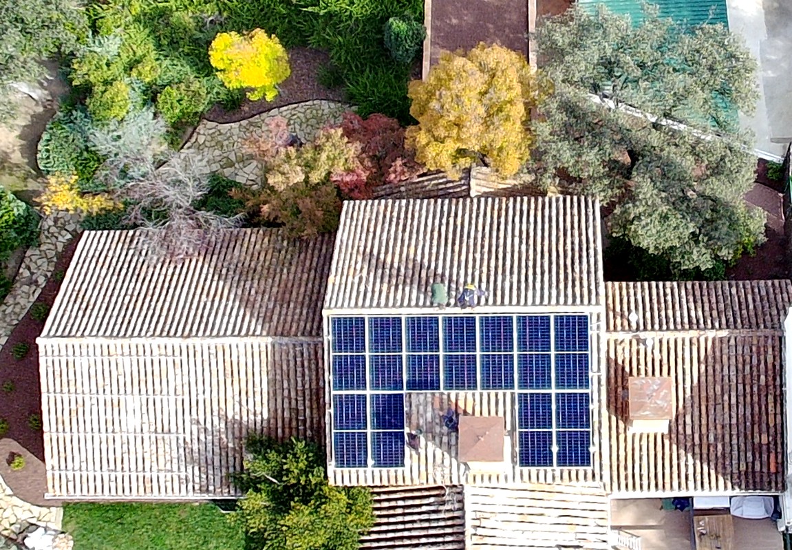 Autoconsumo solar residencial de 11,69 kWp